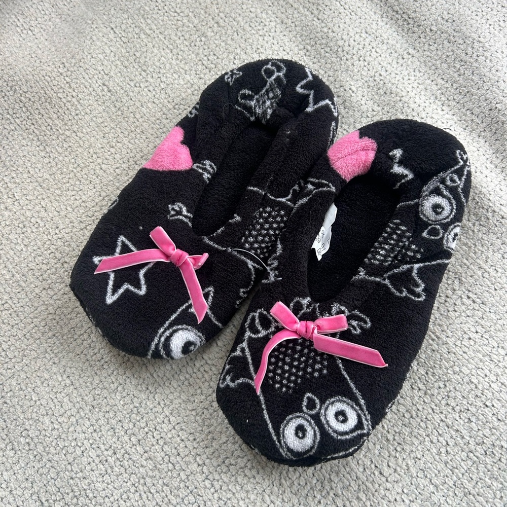 Charming Black and Pink Owl Slippers❤️L